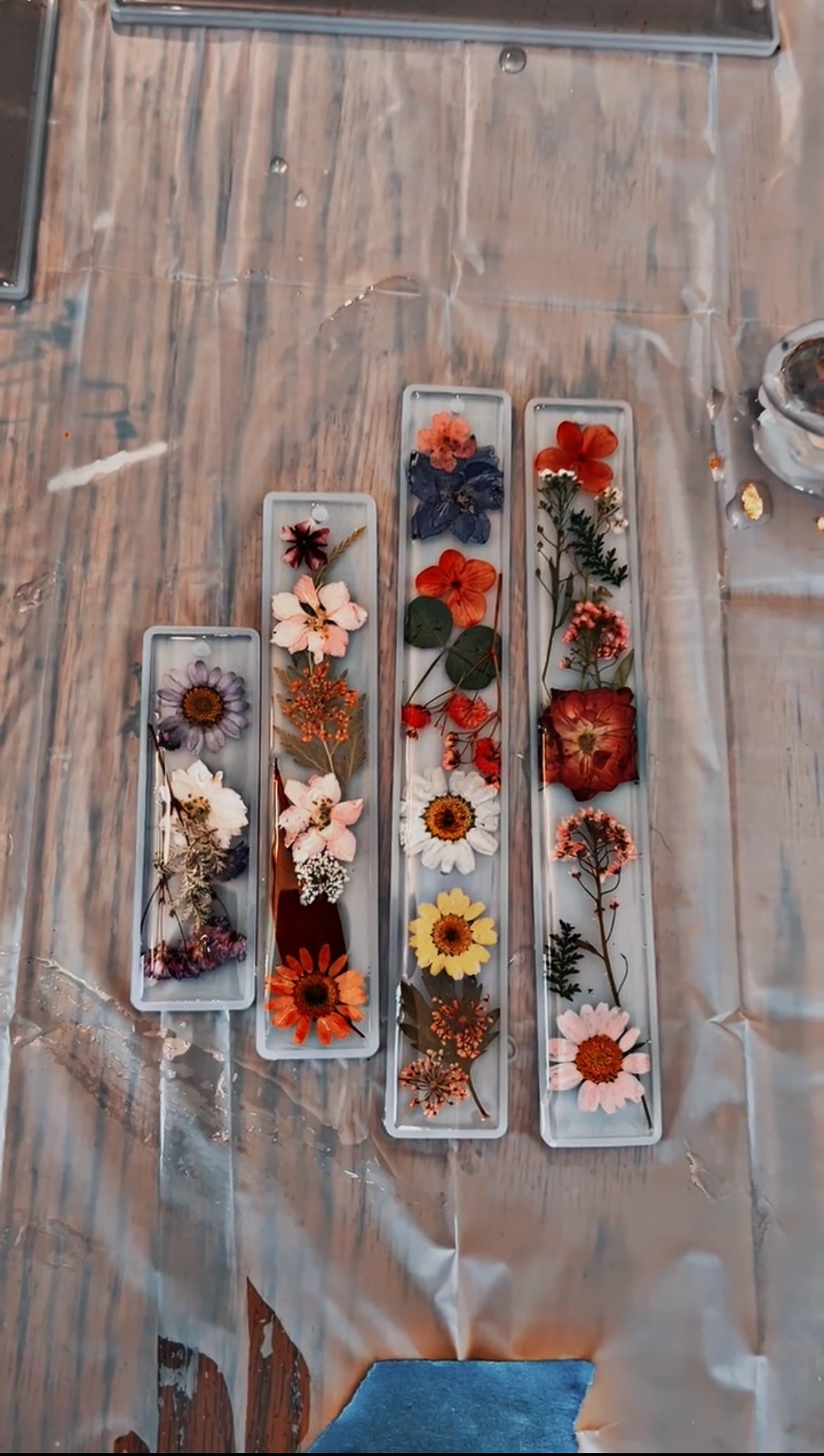 Floral bookmarks